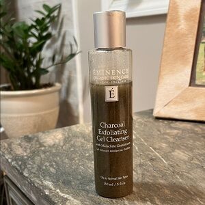 Éminence Organic Charcoal Exfoliating Gel Cleanser
